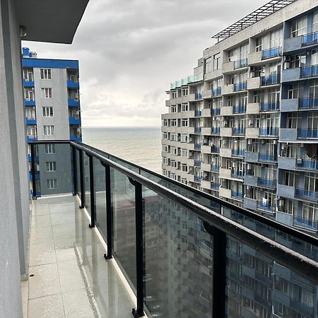 Horizon Batumi Aparthotel Extérieur photo